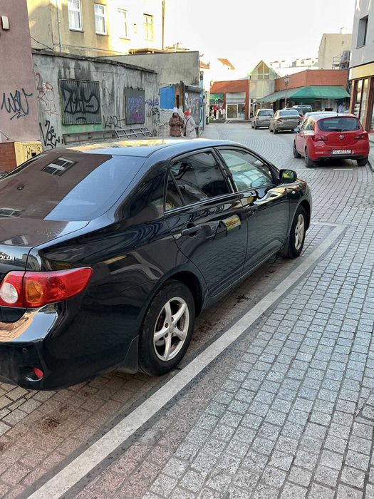 Toyota Corolla 2009 1.3 +gaz