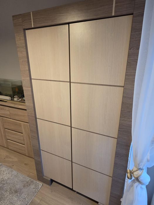 Sprzedam szafę firmy VOX