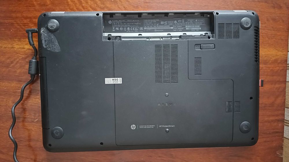 Ноутбук HP Pavilion 17-e070sr