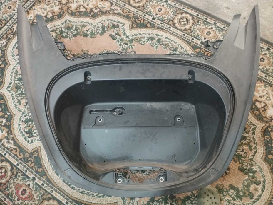 подкапотный бокс, корито Тесла Tesla Model 3