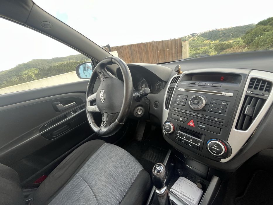 Kia ceed 1400 Gasolina