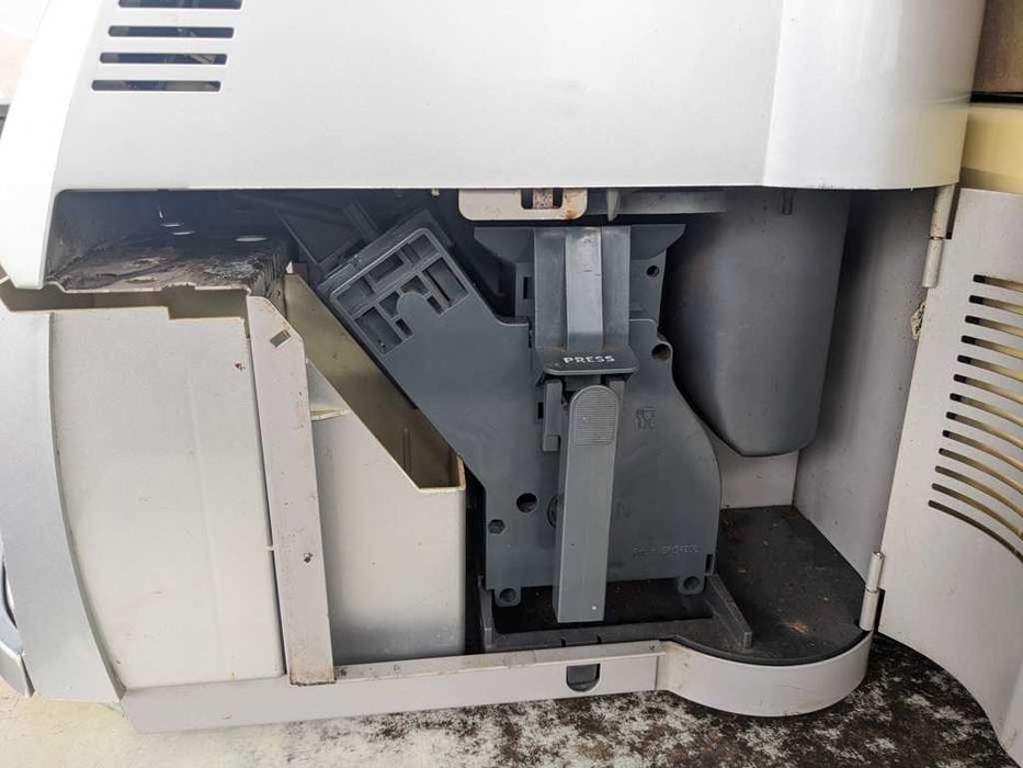 Кавомашина Saeco magic comfort + SUP012DER