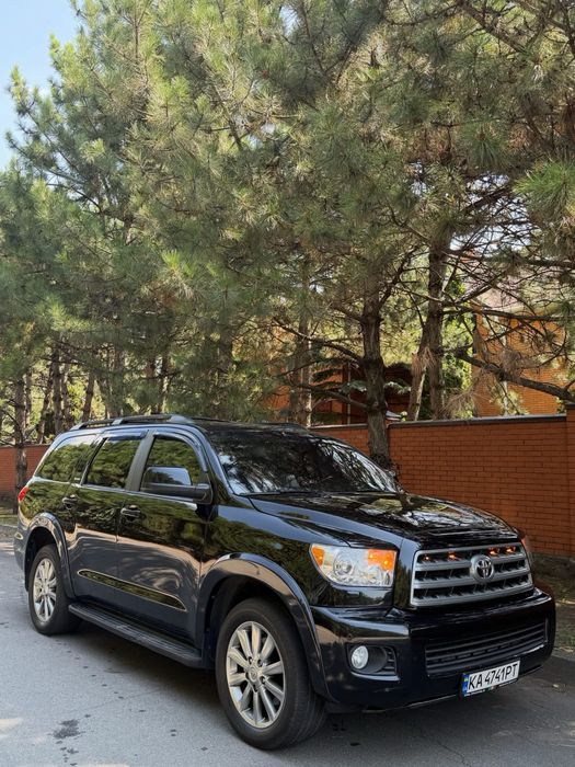 Toyota Sequoia Platinum