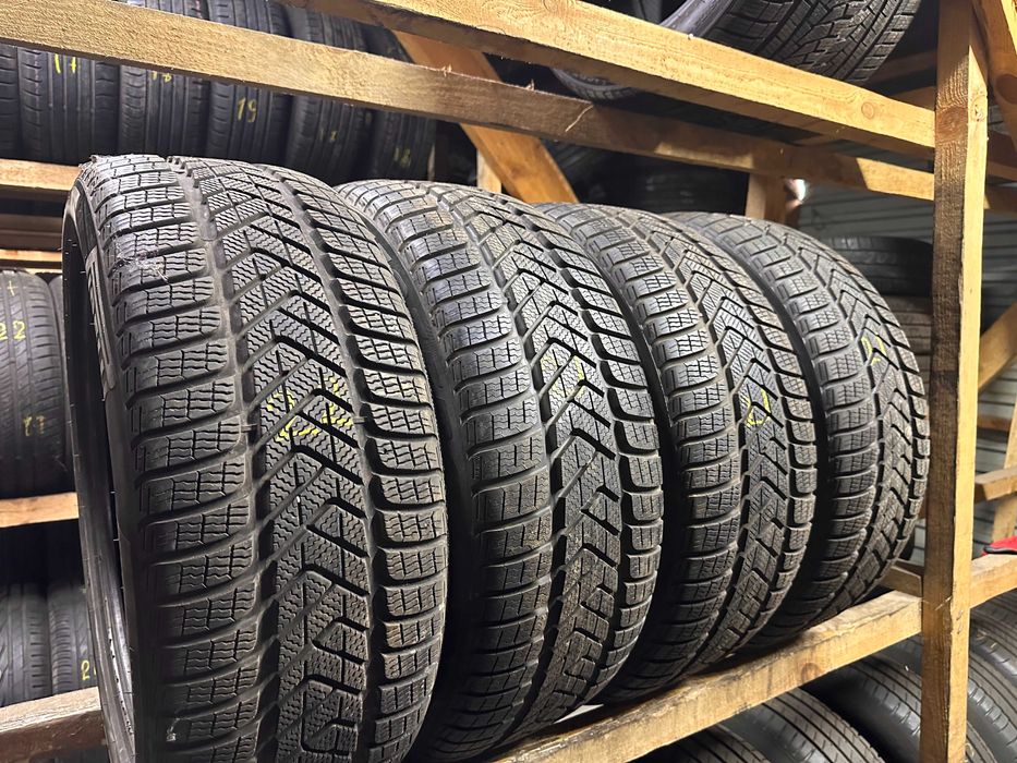Шини зима 255/45R19 PIRELLI  SOTTOZERO3 4шт 7-8мм  22/21