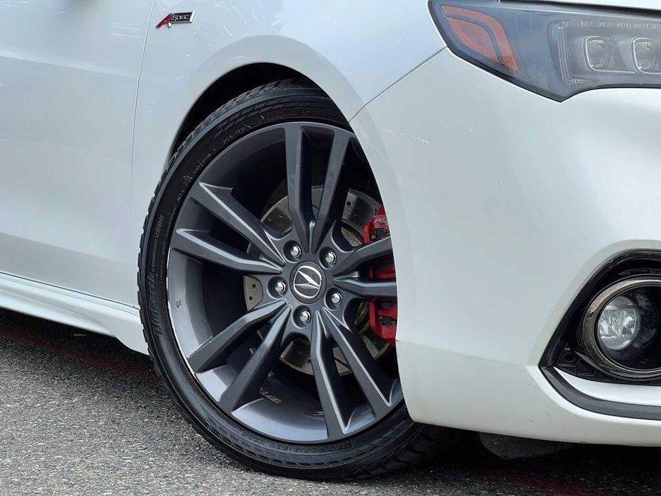 Acura TLX      2020
