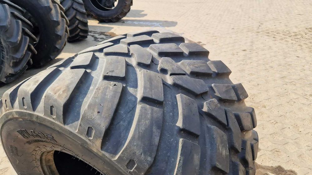750/45r22.5 750/45-22.5 BKT 99% bieżnik 2016r