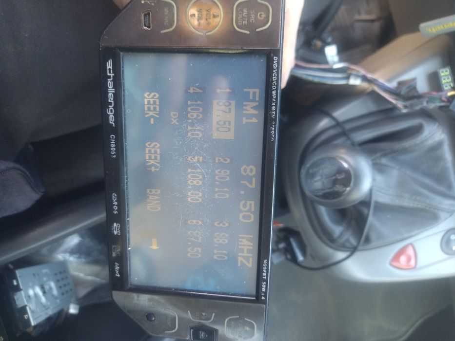 Автомагнитолы Challenger б/у