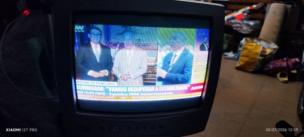 Televisão antiga