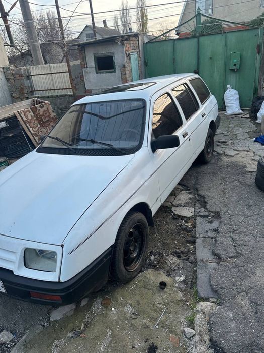 Продам авто (форд)