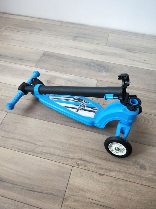 Самокат трёхколёсный Cool scooter