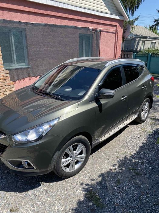 Hyundai AX35 2010