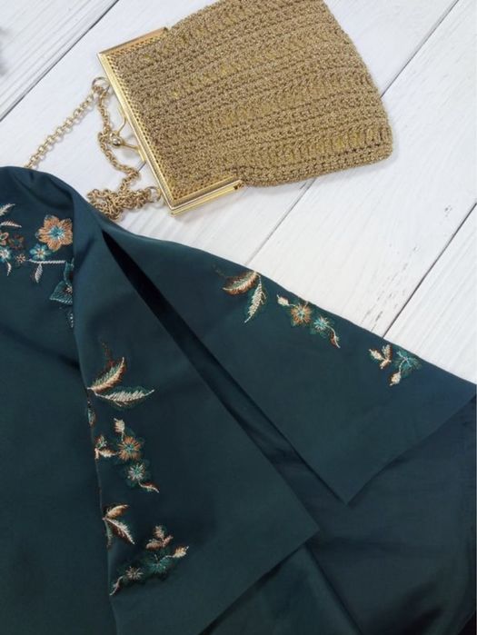 Спідниця Юбка шовк вишивка міді