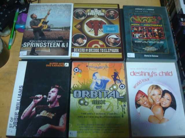 lote 23 dvds musicais ver descrição
