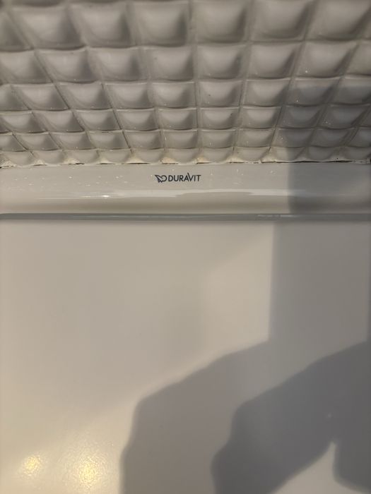 Miska wc duravit z miska samopadajca