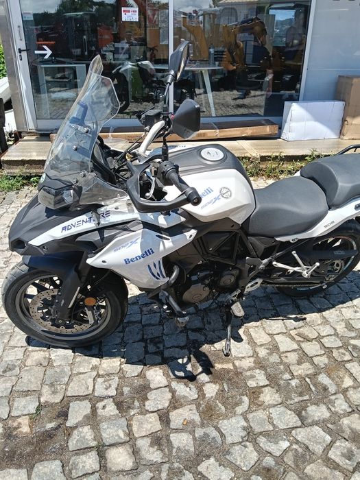 Benelli  502 trk