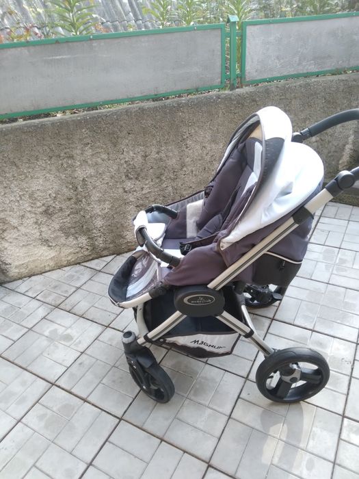 Продам детскую коляску