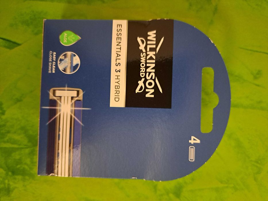 wilkinson sword essential 3 hybrid ostrza 2x4 szt DARMOWA DOSTAWA