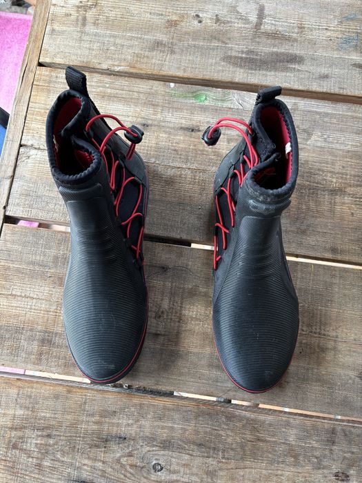 Botas para vela 5 mm marca Gul