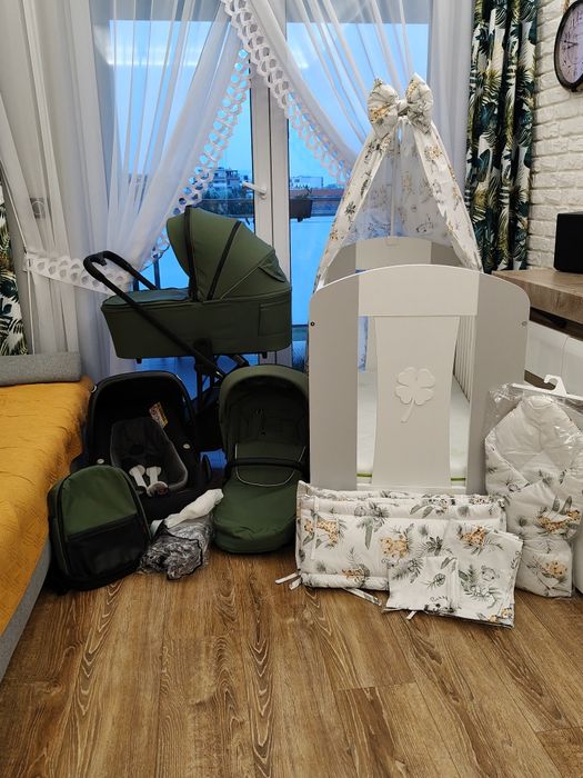 Zestaw dla maluszka wózek 3w1 + łóżeczka
