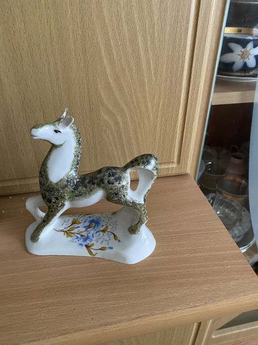 Старі радянські вироби з фарфору