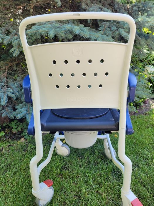 Krzesło prysznicowo toaletowe