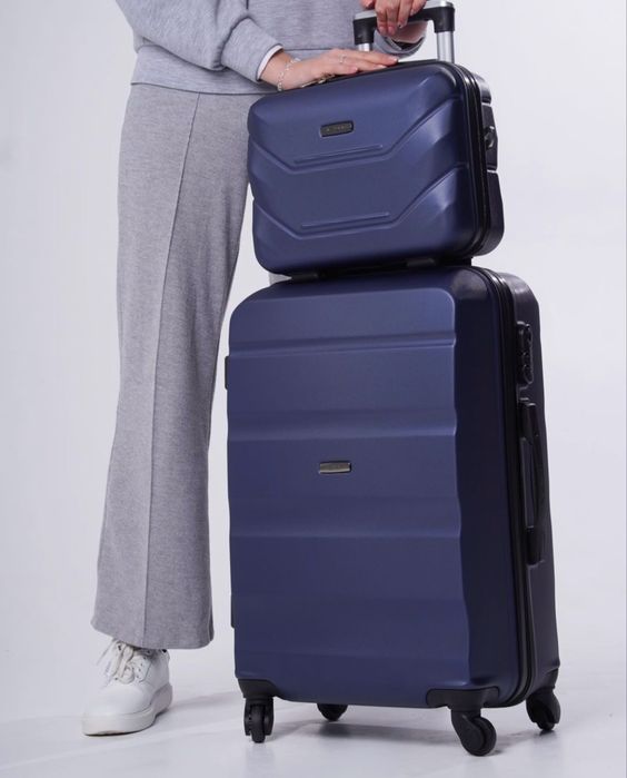 Чемодан чемоданы валіза  Wings AT 01 ПОЛЬША  ( АКЦІЯ)