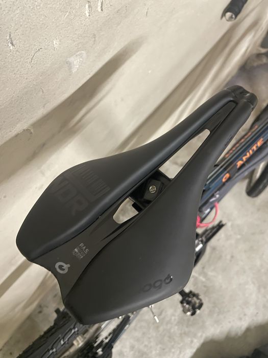 Bicicleta Giant Gravel custom