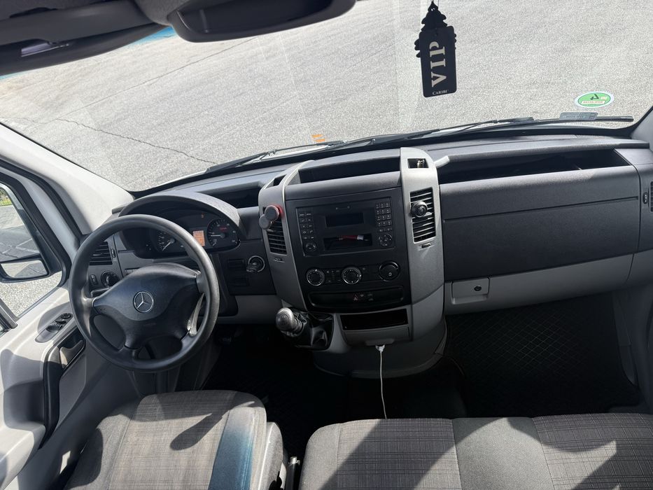 Mercedes Sprinter 316 7 osób , pierszy właściciel