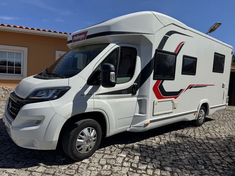 Auto-caravana com apenas 30.000km