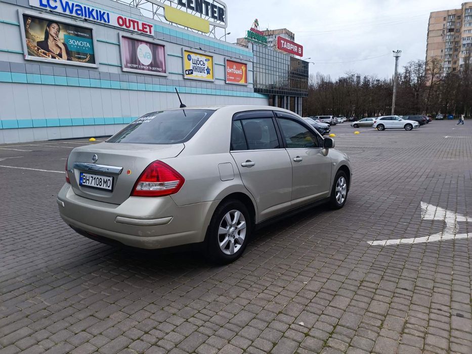 Продам машинку от хозяина