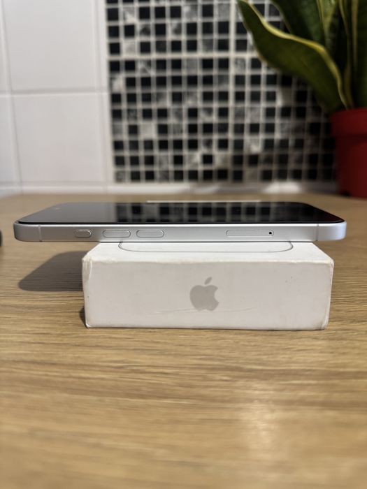 Iphone 16 128 GB Branco