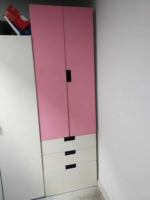 Roupeiro infantil/jovem branco e rosa – bom estado