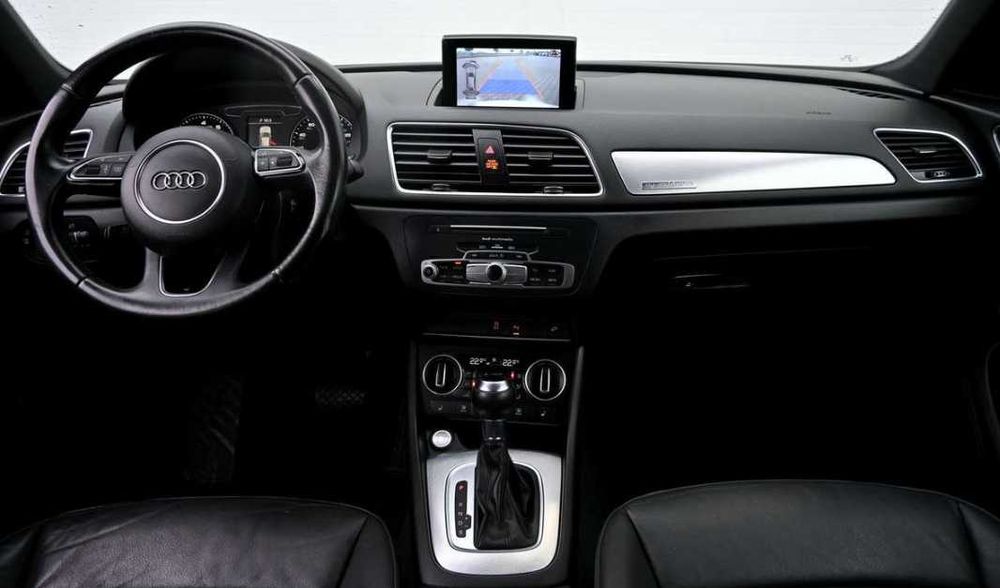 Audi Q3 2016 року