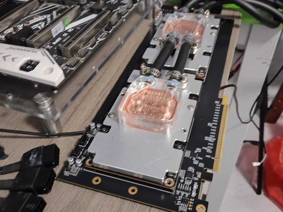 Відеокарта Nvidia Tesla V100 64GB