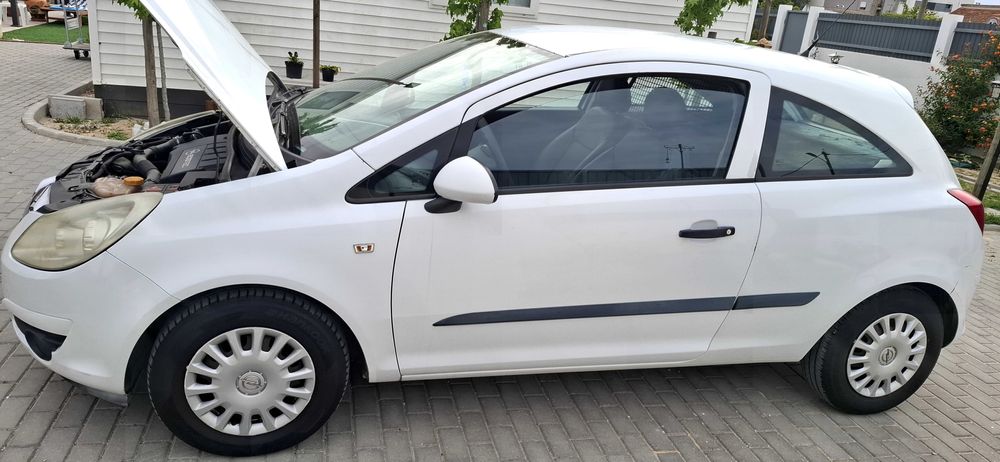 Opel corsa Van 1.3 cdti
