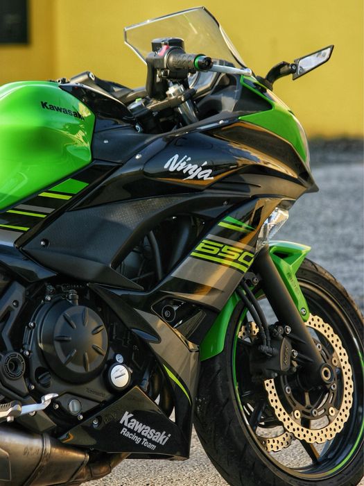 Kawasaki Ninja 650 KRT