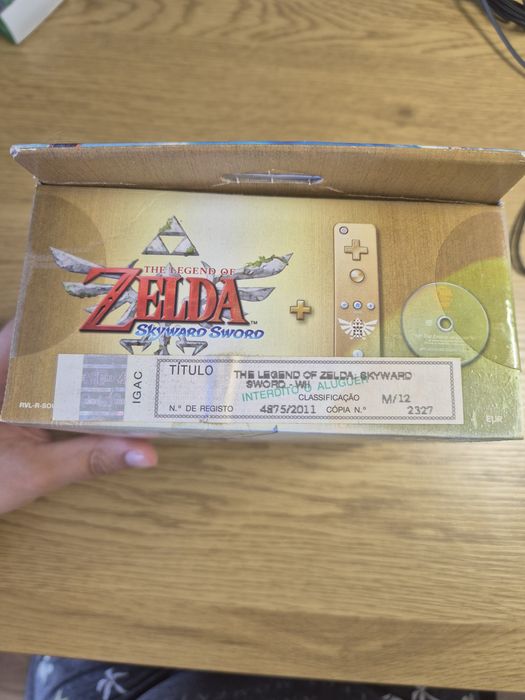 The Legend of Zelda: Skyward Sword Limited Edition Pack (Wii) — SELADO DE FÁBRICA