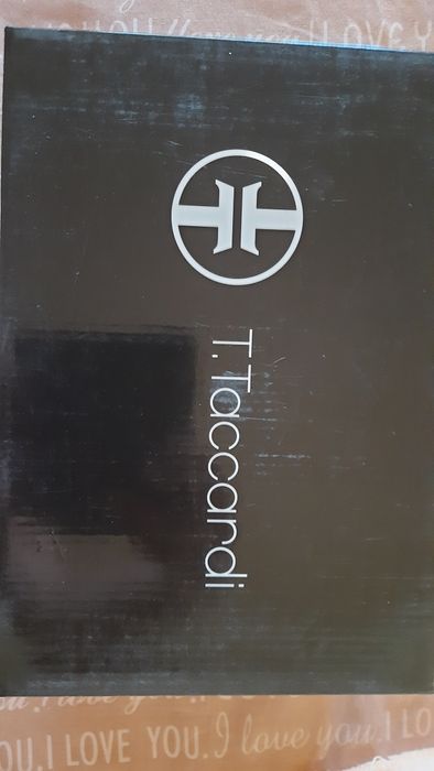 Продам жіночі туфельки 39р