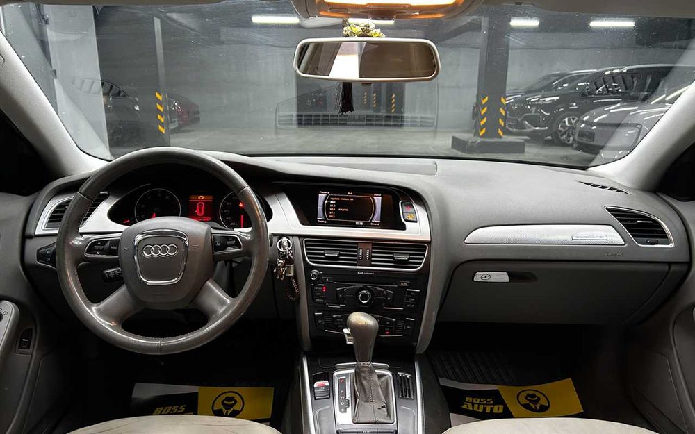 Audi A4 2011