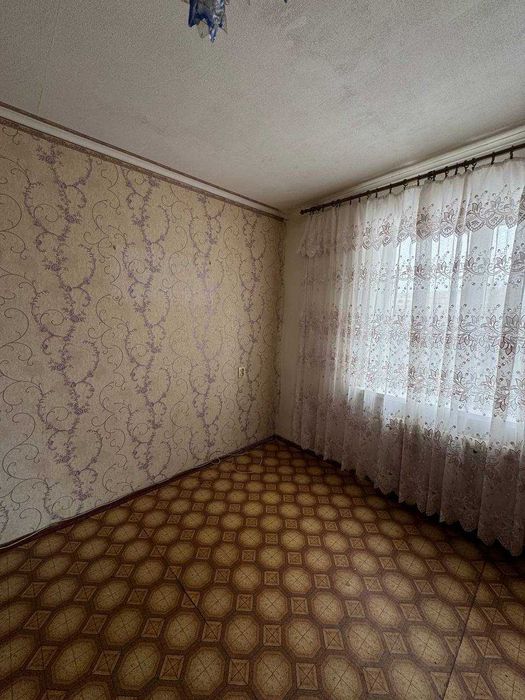 Бюджетна 1к квартира на ж/м Тополь-3