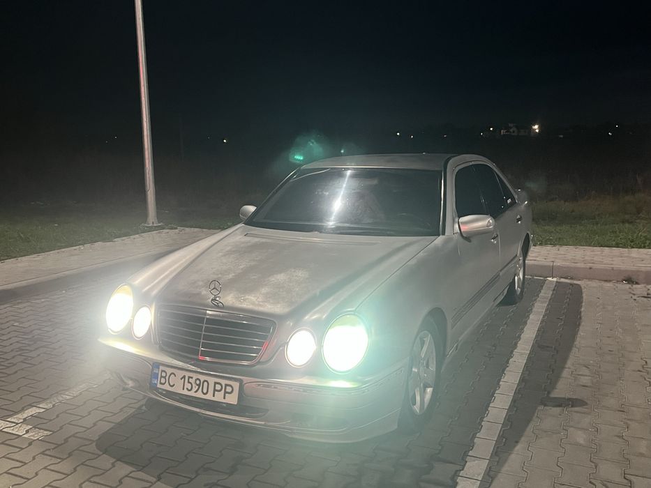 Мерседес W210, АКПП ,2.8, 2000 рік,на ходу!