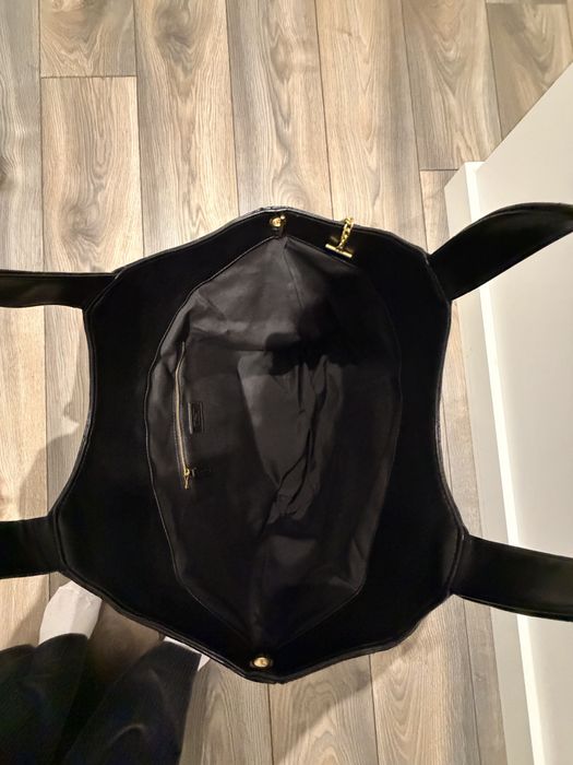 Mala (yves saint laurent) nova nunca usada