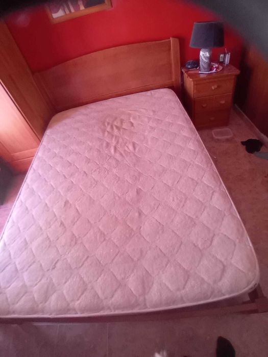 Venda de mobilia de quarto