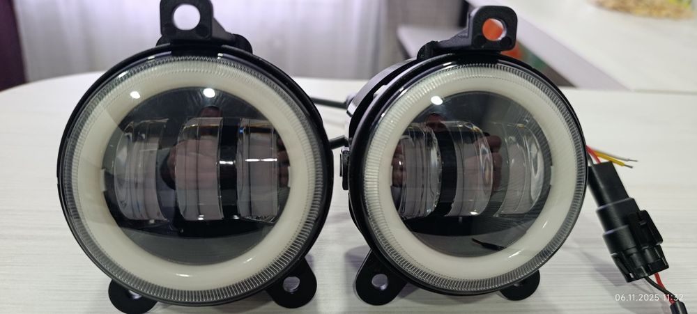 Ходові, габаритні, поворотні ліхтарі