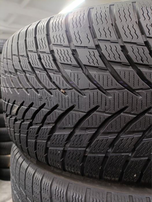 Пара зимової гуми 245/40/20 Nokian