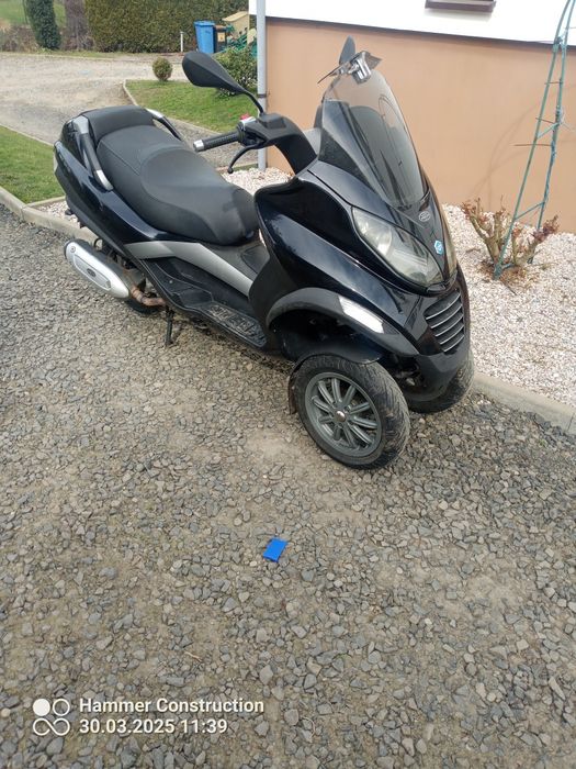 Motocykl Piaggio MP3.L5e