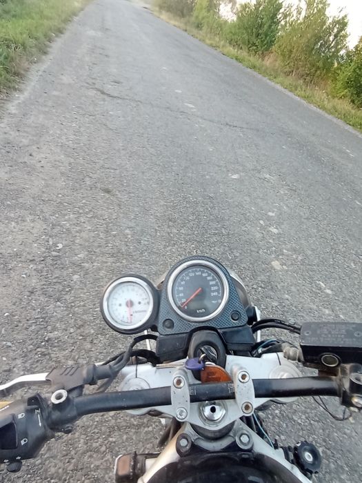 Продам мотоцикл Suzuki sv650
