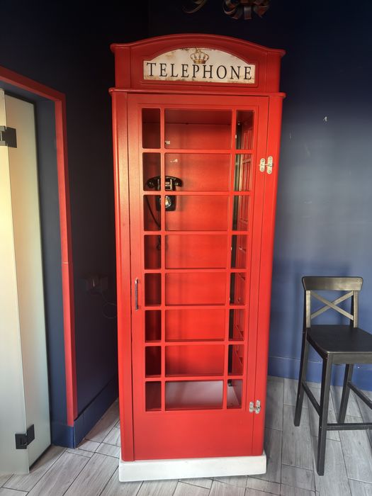 Angielska budka telefoniczna, drewniana, Białystok