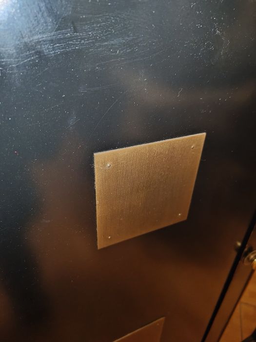 Kredens s serii kamasutra Vox