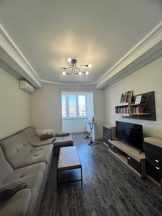 Продам 2-кімнатну квартиру на Маршала Говорова біля Парку Перемоги